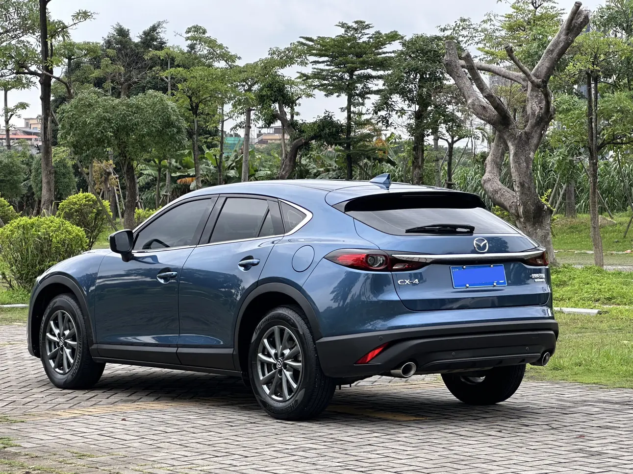 Mazda CX-4