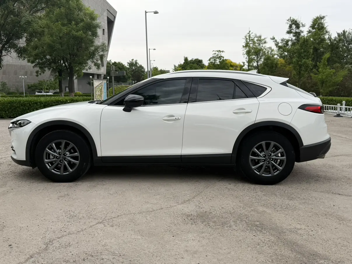 Mazda CX-4