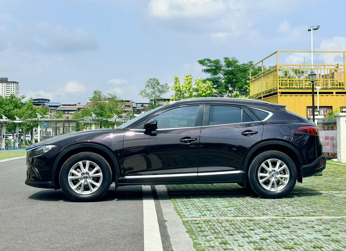 Mazda CX-4