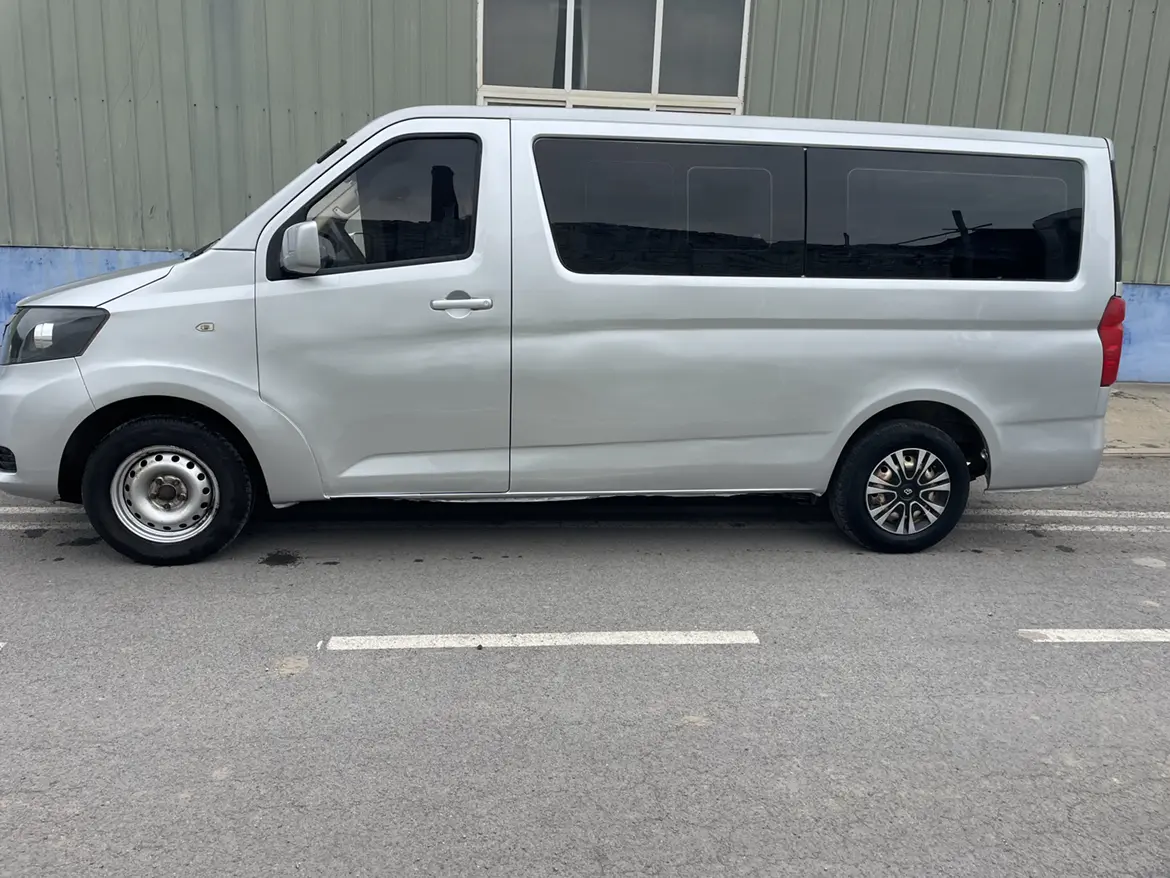Changan Kaicene Ruixing M90
