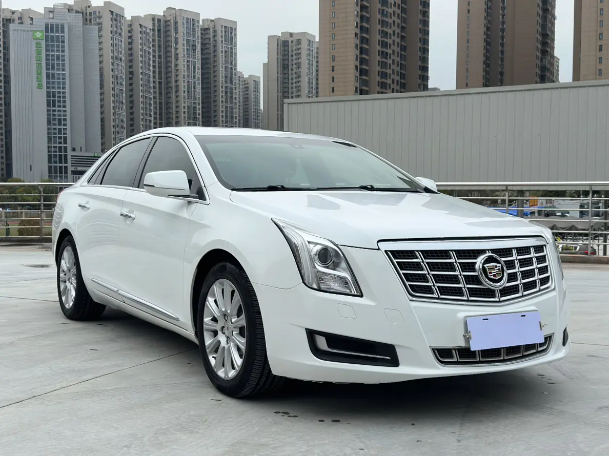 Cadillac XTS