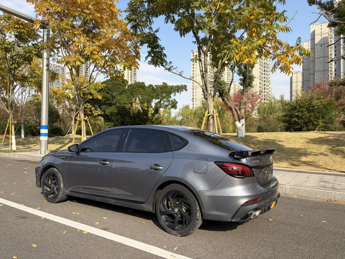 MG 6