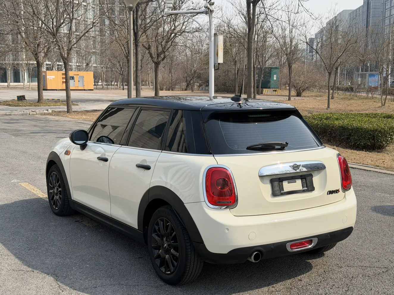 MINI 