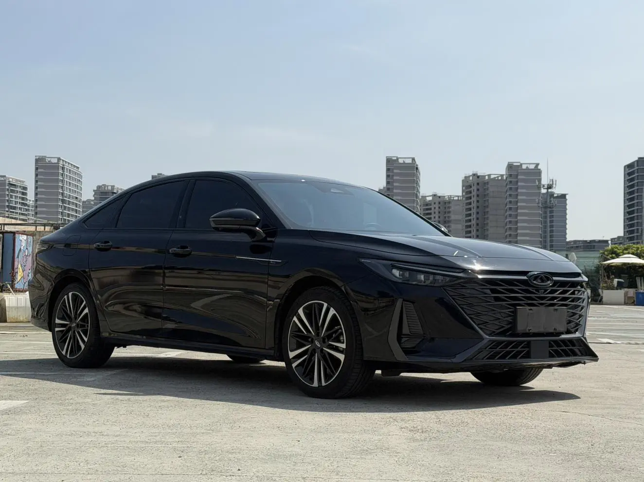 Chery Arrizo 8