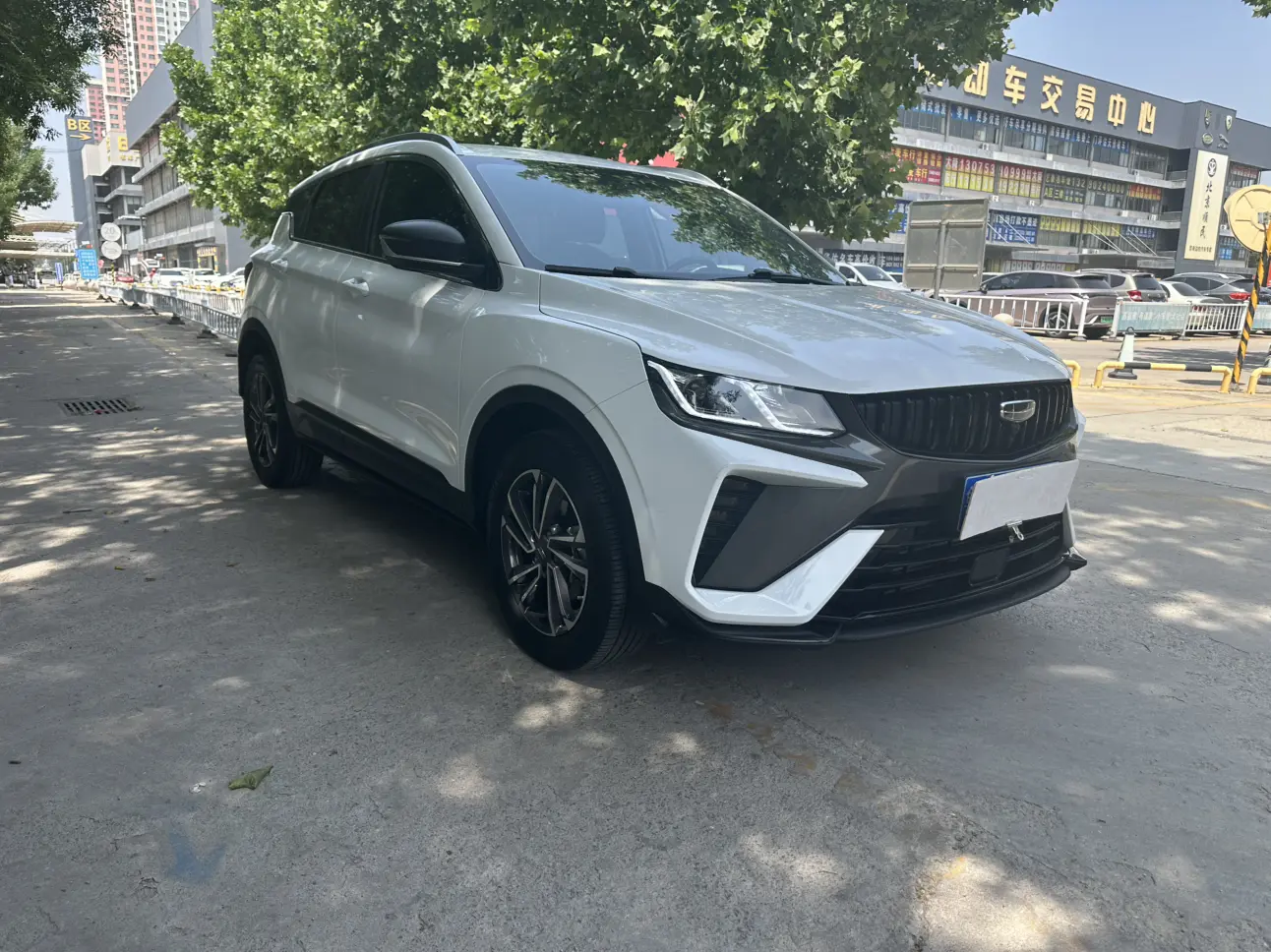 Geely Coolray SX11