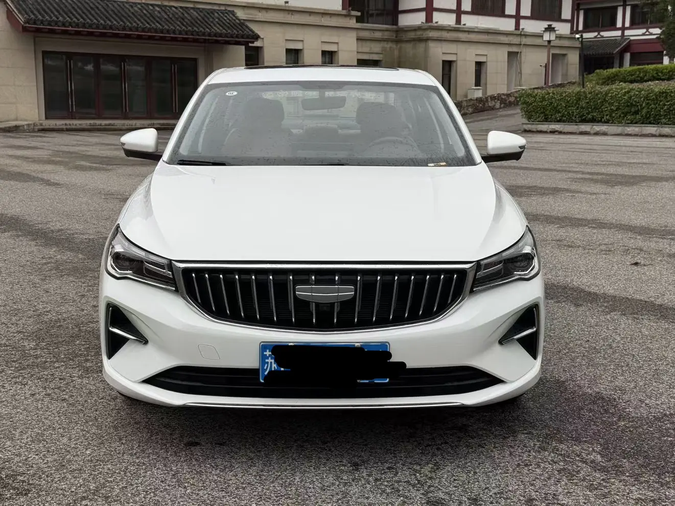 Geely Emgrand