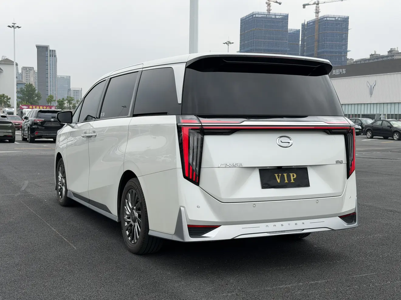 GAC Trumpchi M8