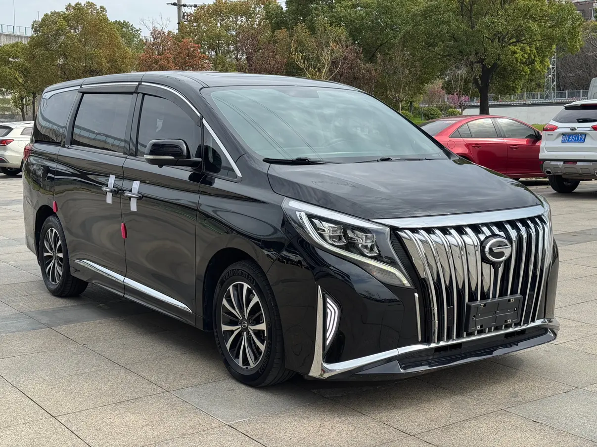 GAC Trumpchi M8