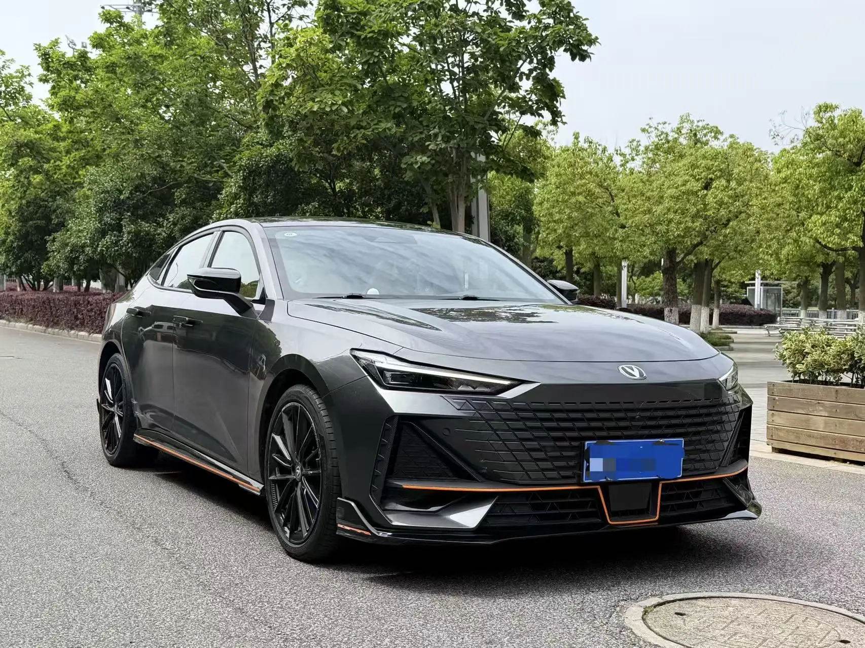 Changan UNI-V