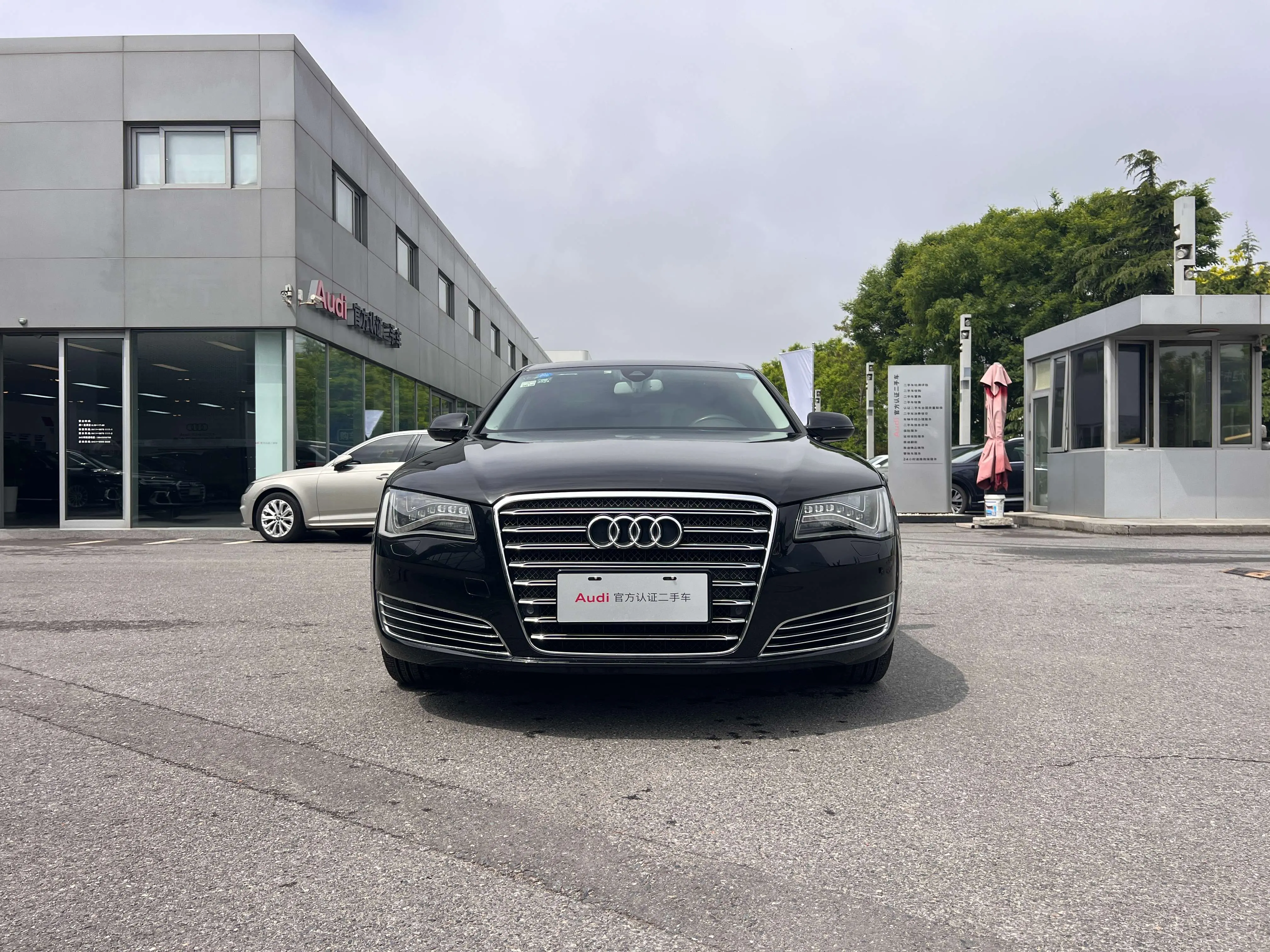 Audi A8