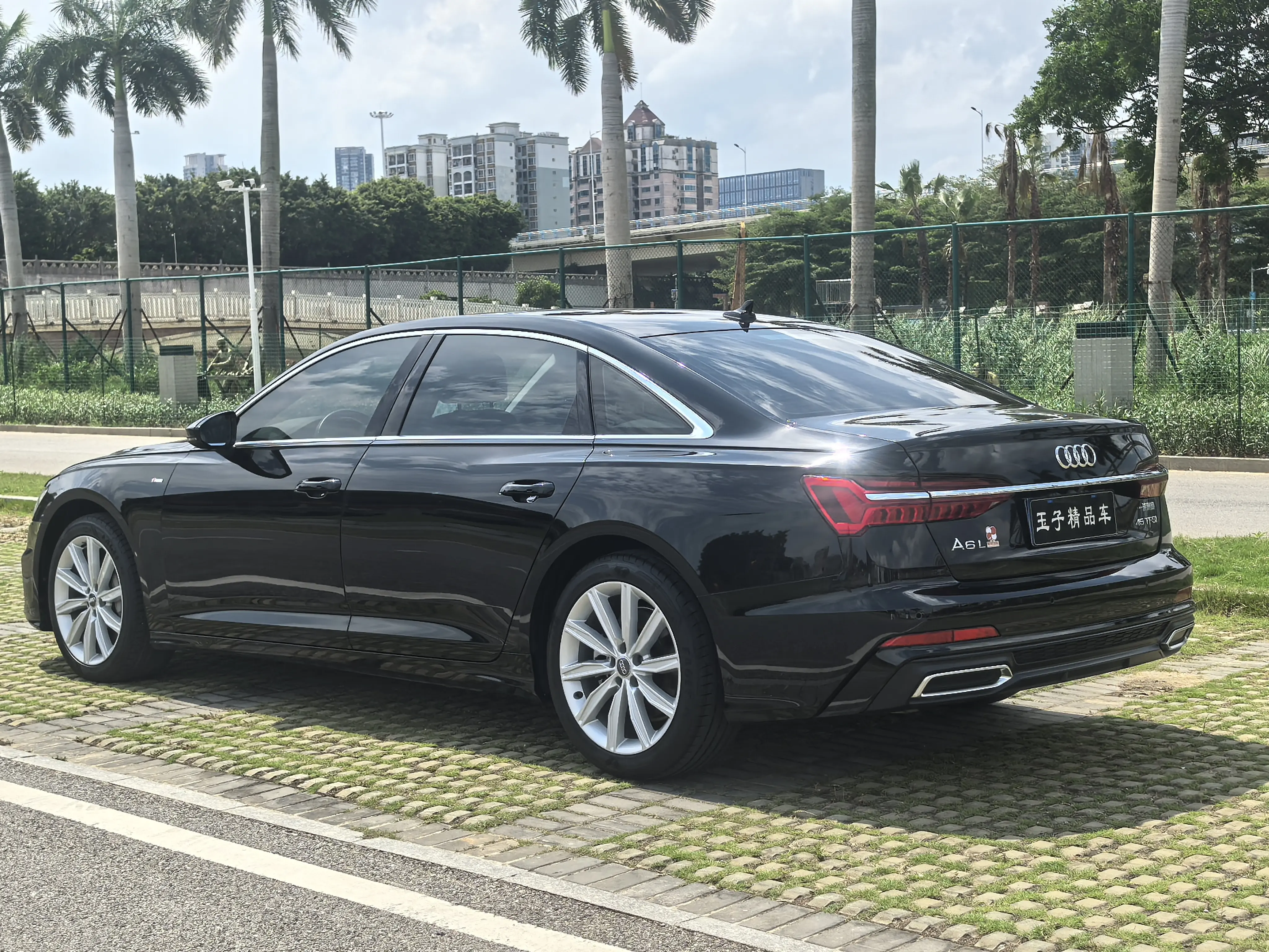 Audi A6L