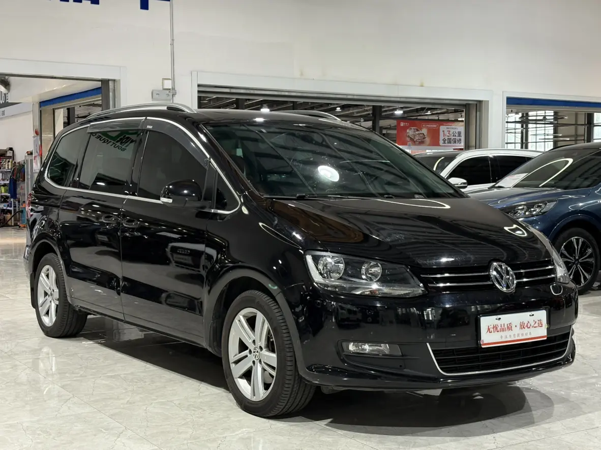 Volkswagen Sharon