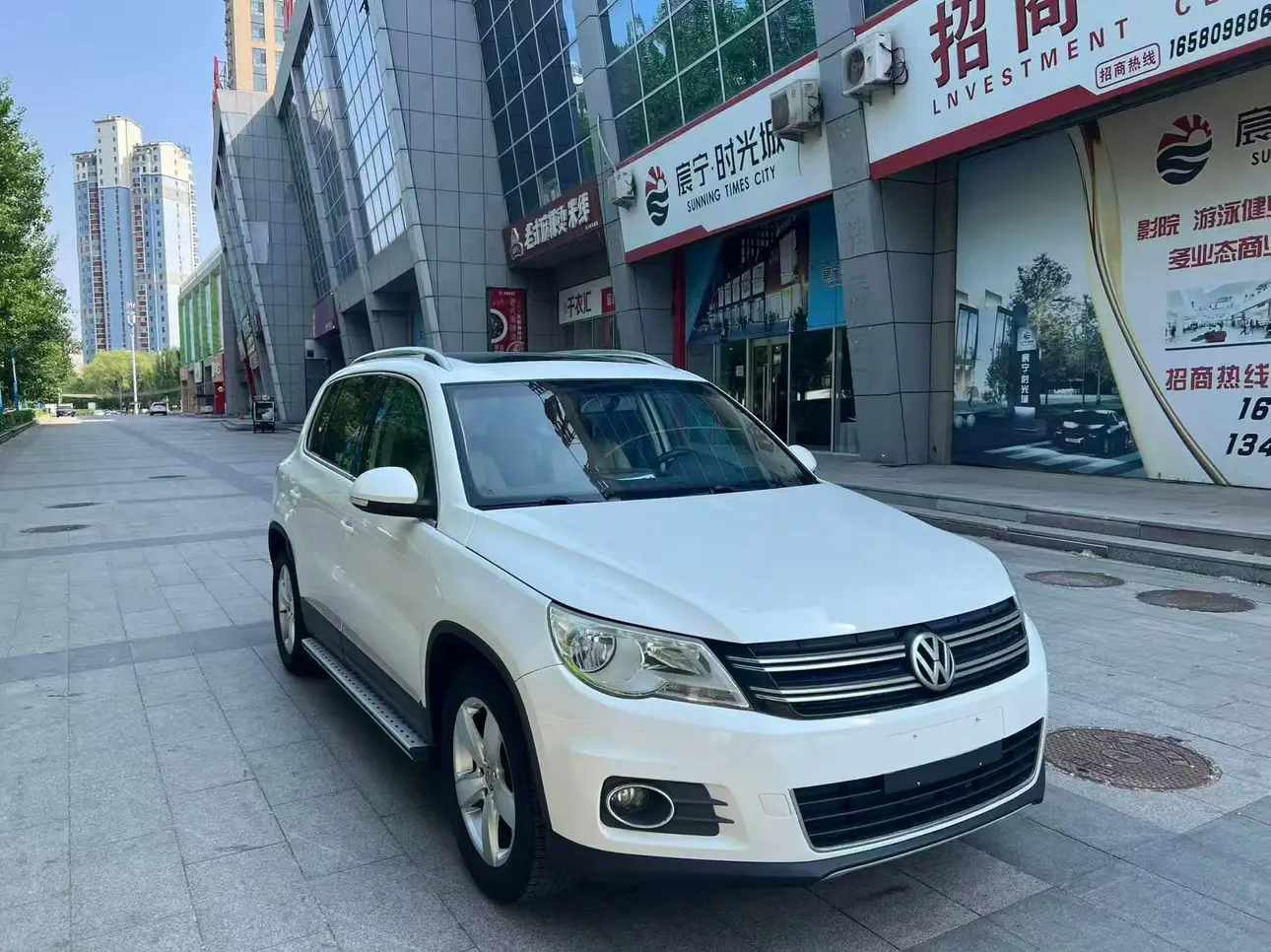 Volkswagen Tiguan (Tharu)