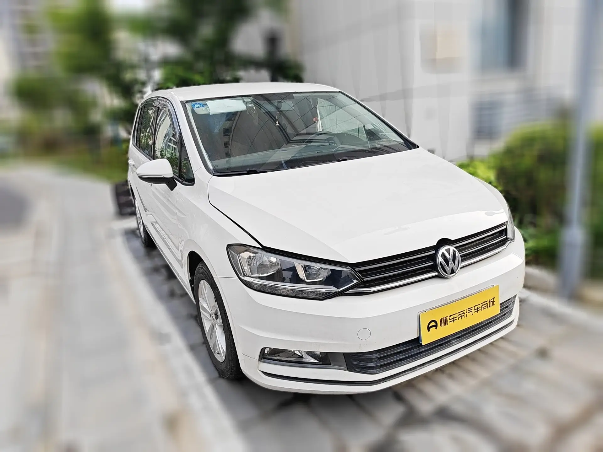 Volkswagen Touran L