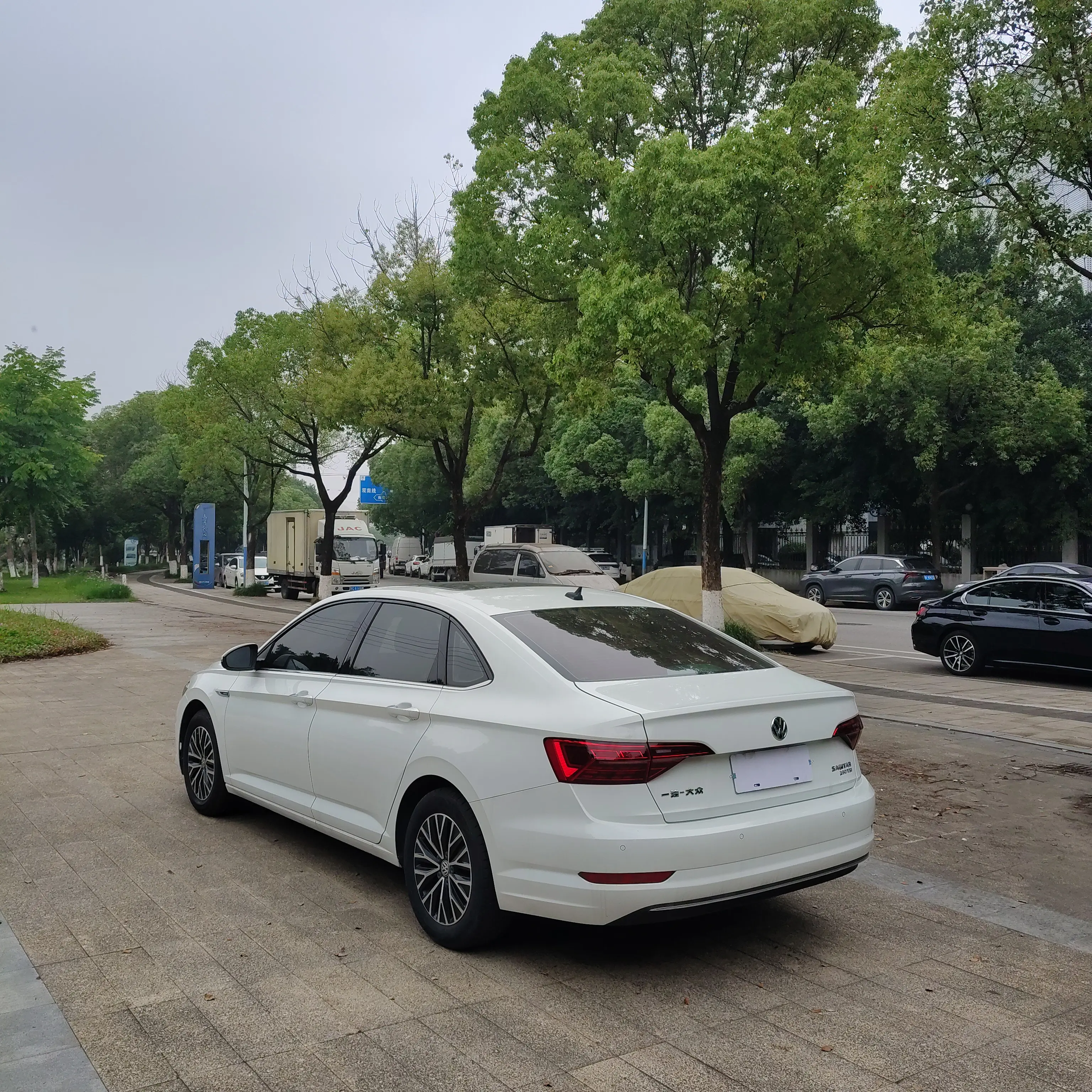 Volkswagen Sagitar