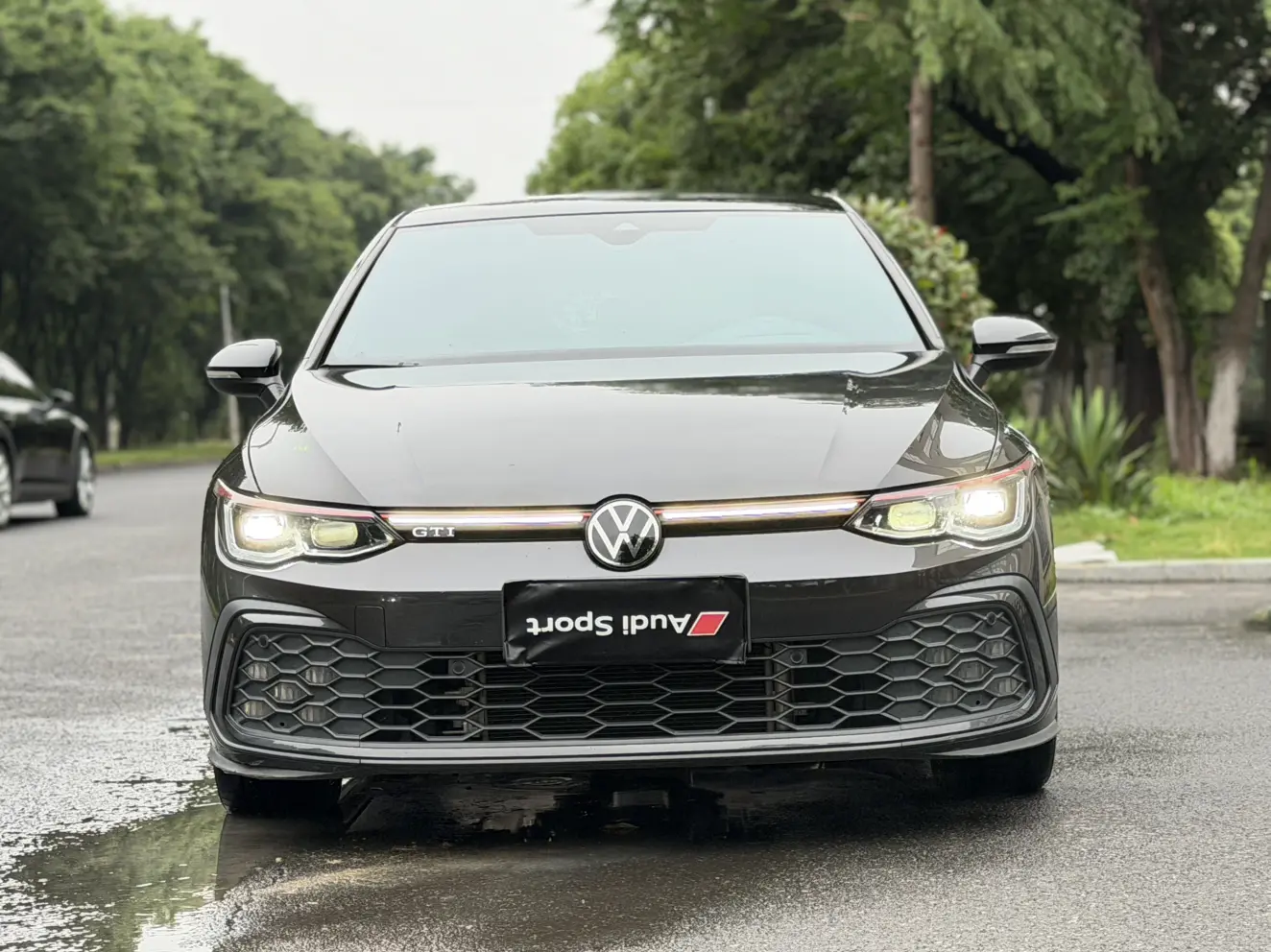 Volkswagen Golf GTI