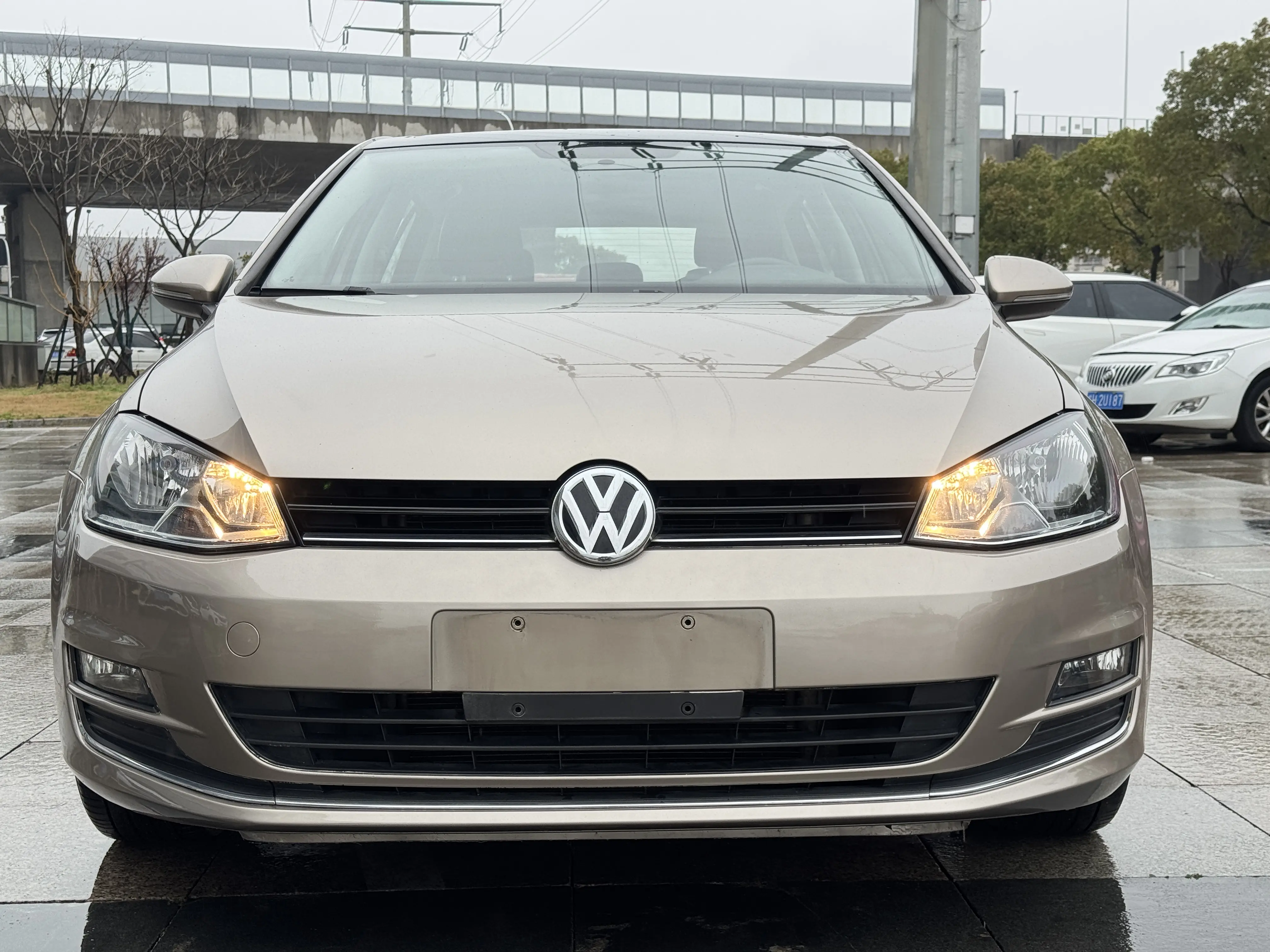 Volkswagen golf