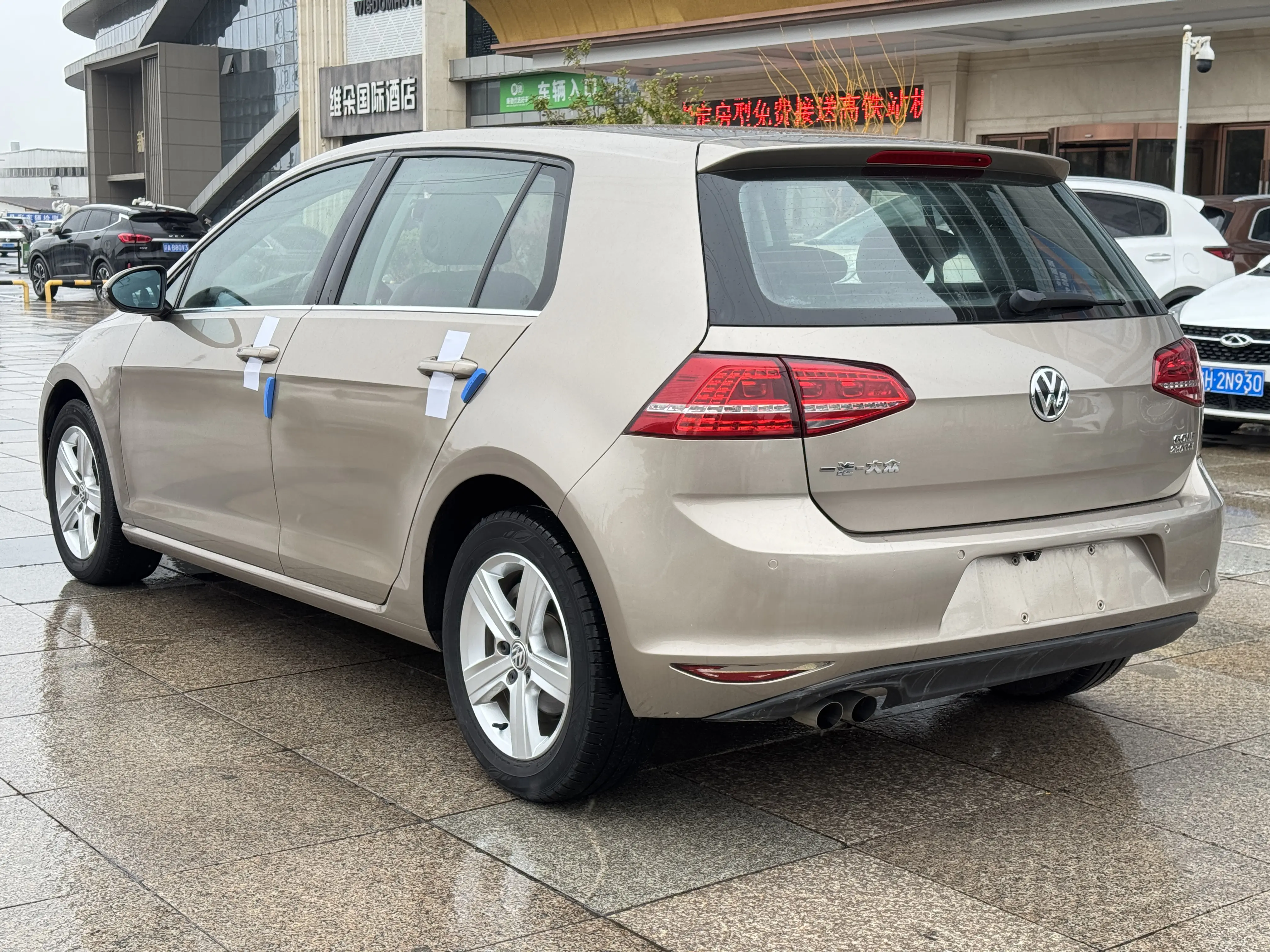 Volkswagen golf