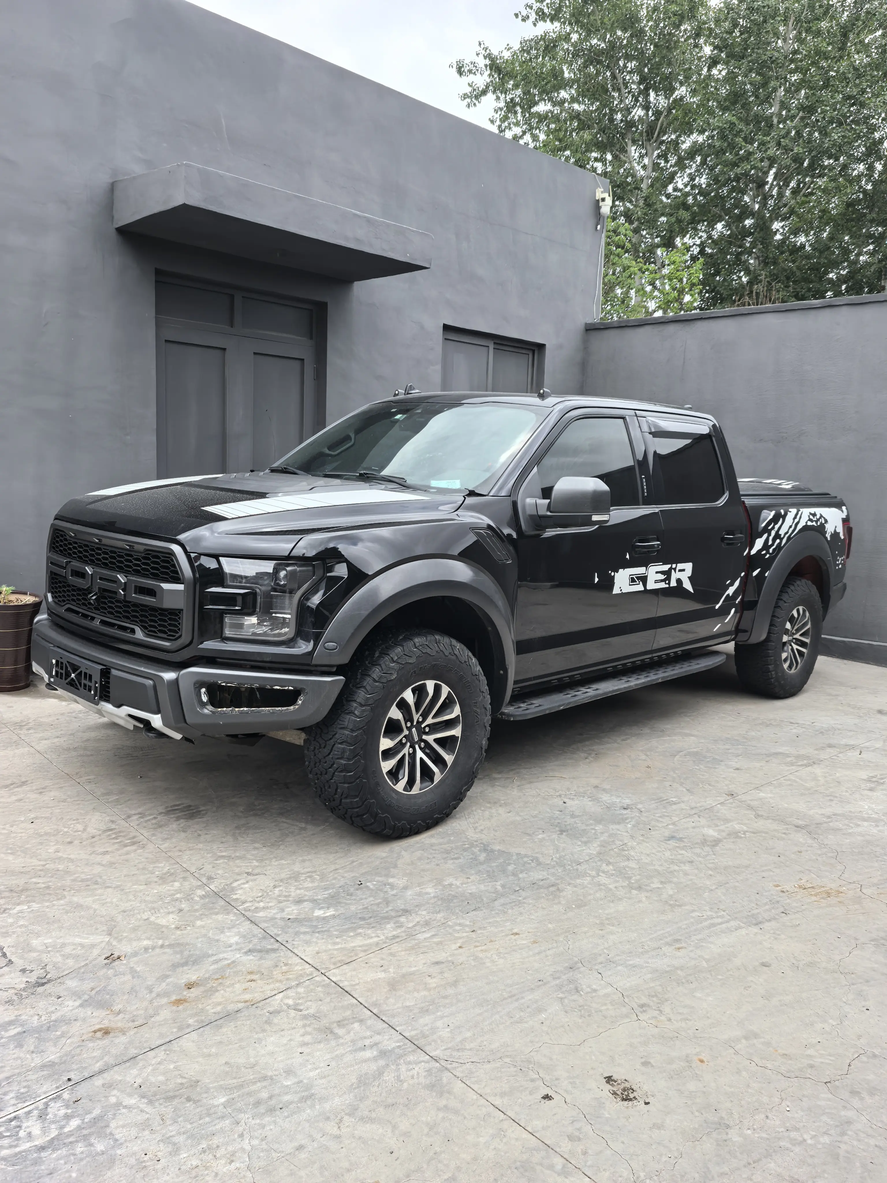 Ford F-150 Raptor