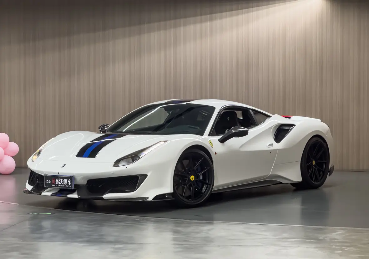 Ferrari 488