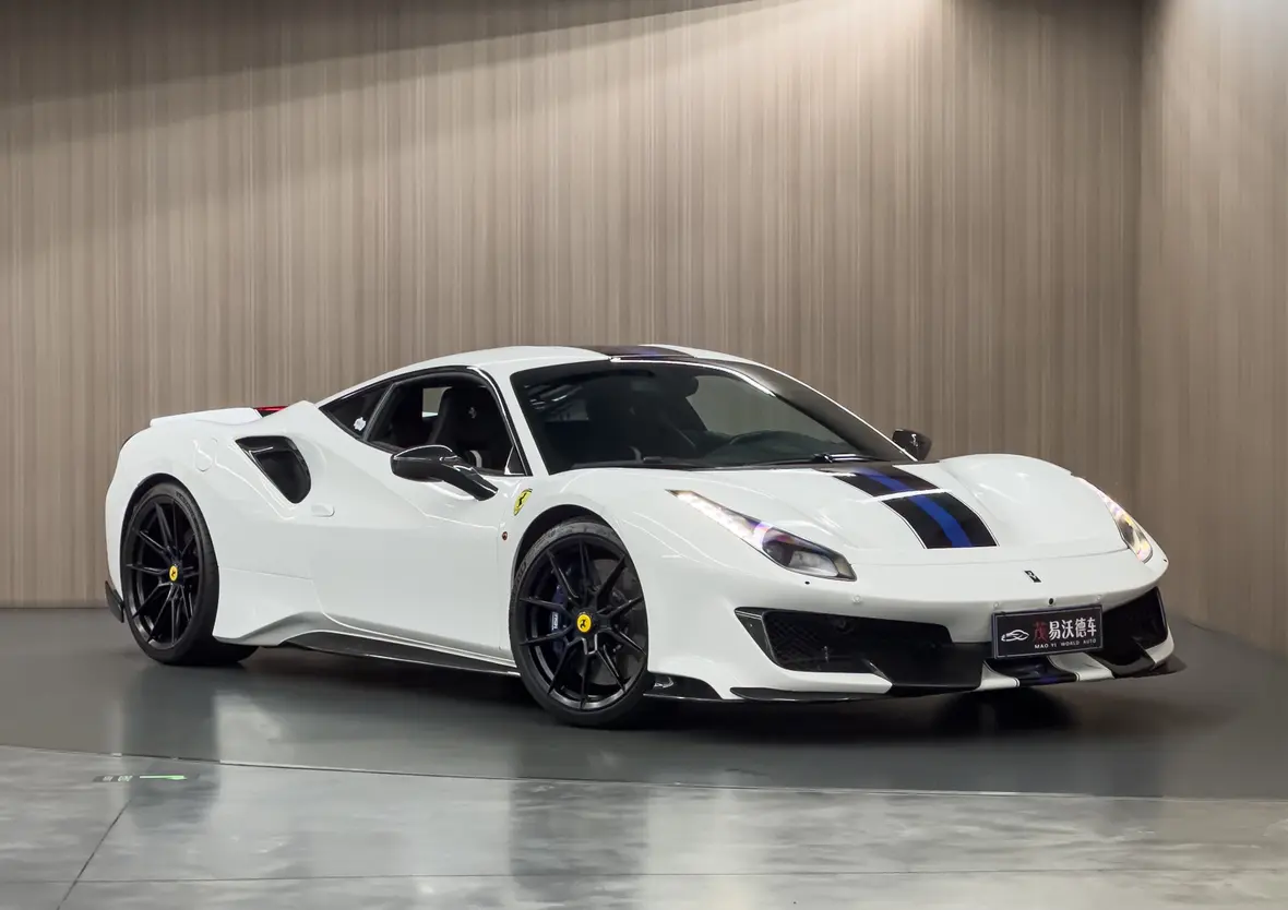 Ferrari 488