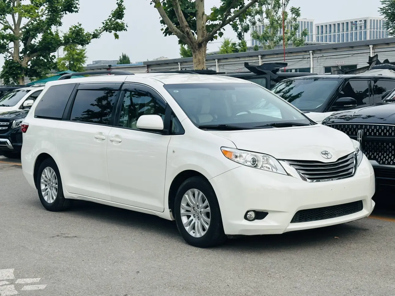 Toyota Sienna
