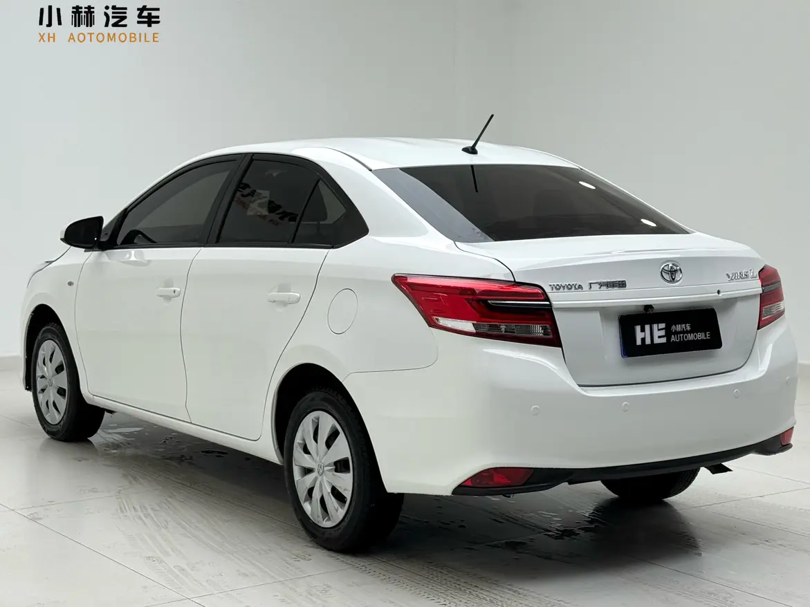 Toyota YARiS L Enjoy