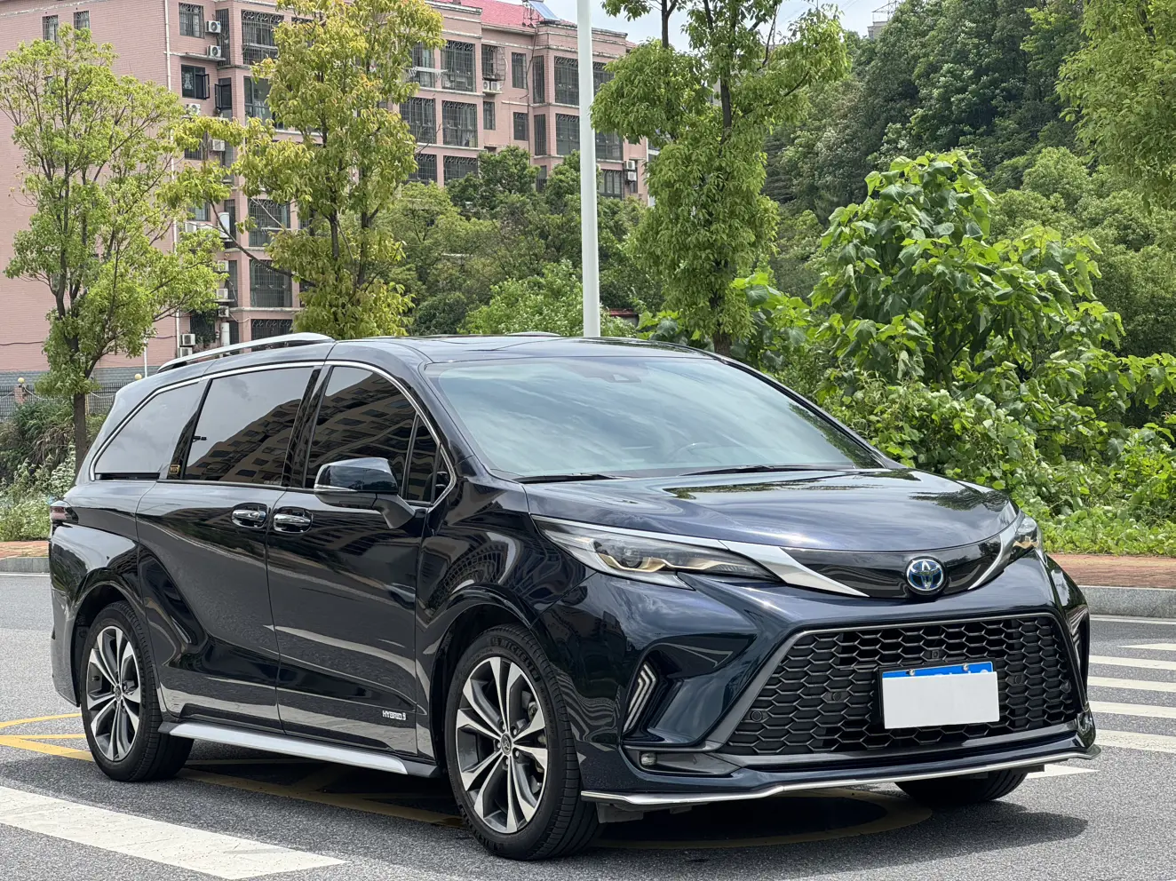 Toyota Granvia