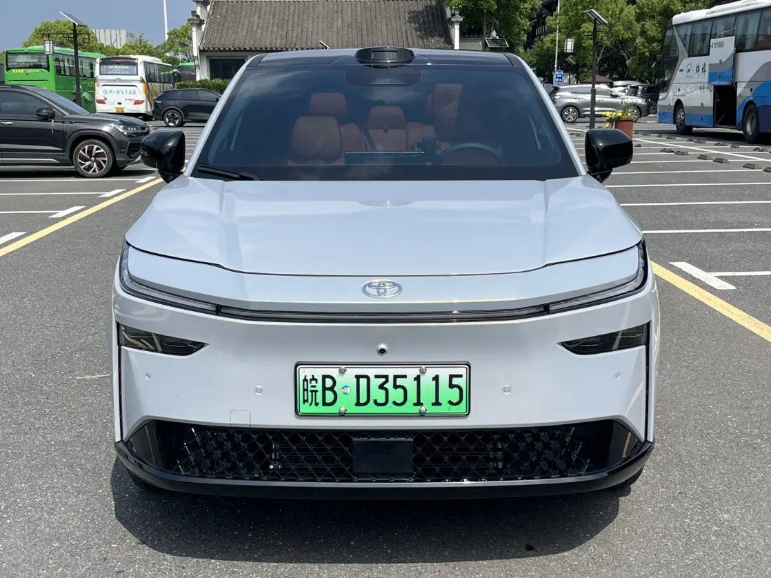 Toyota Bozhi 3X