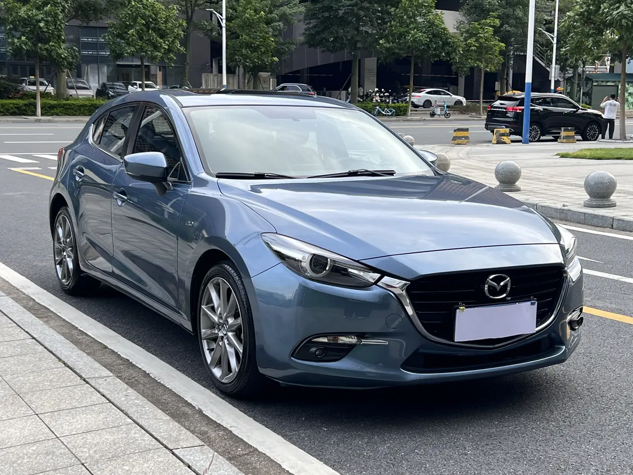 Mazda Axela