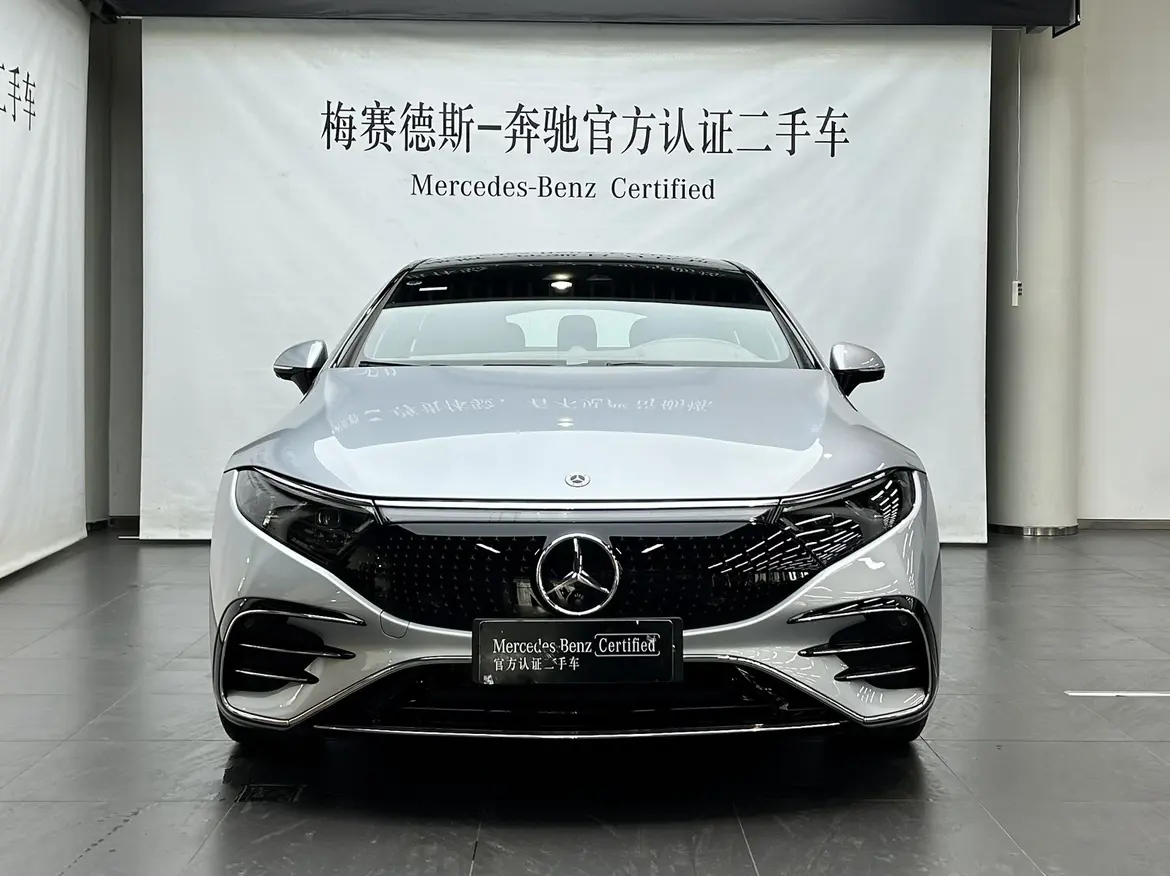 Mercedes-Benz EQS