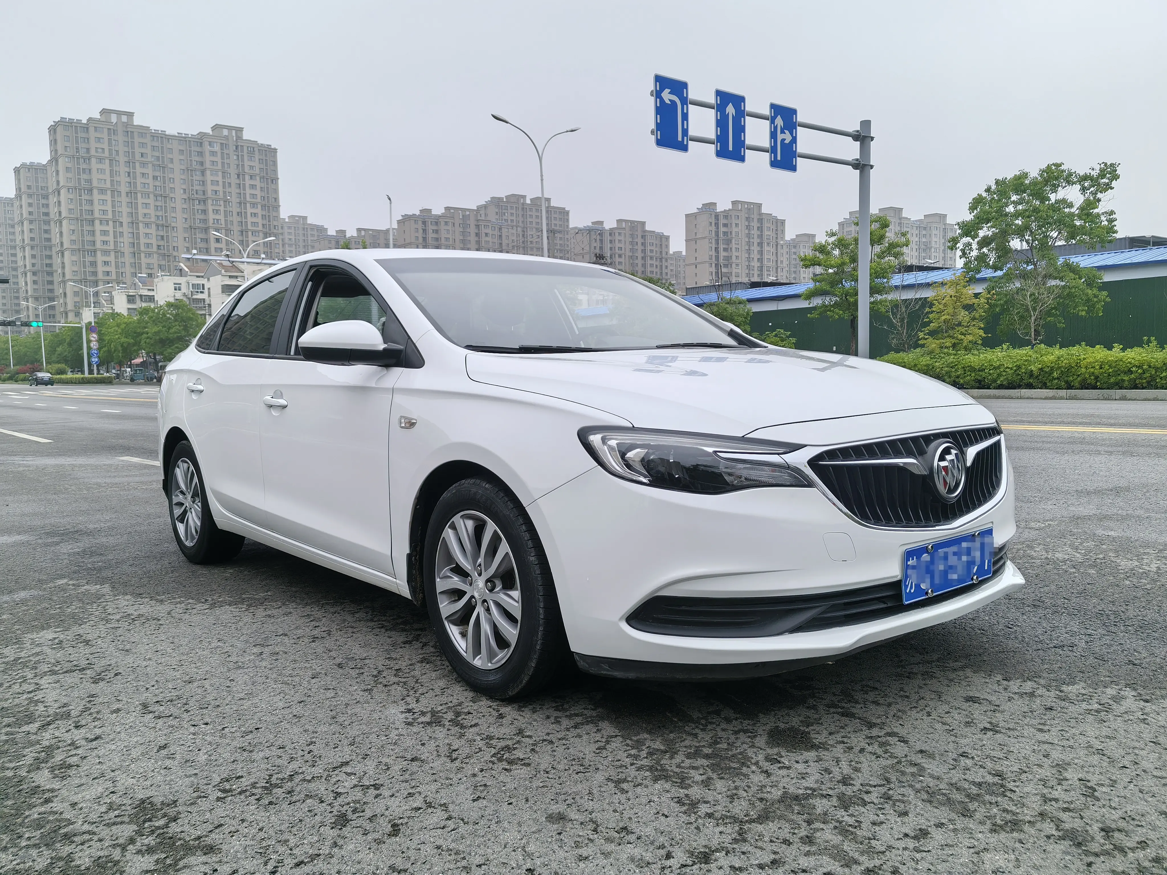 Buick Yinglang