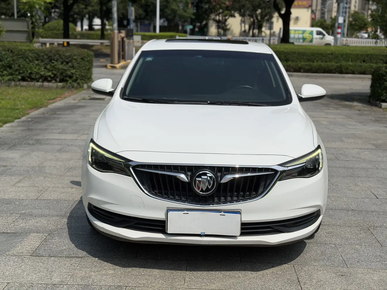 Buick Yinglang