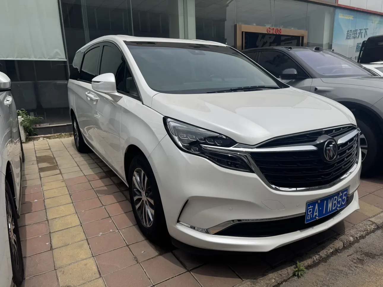 Buick GL8
