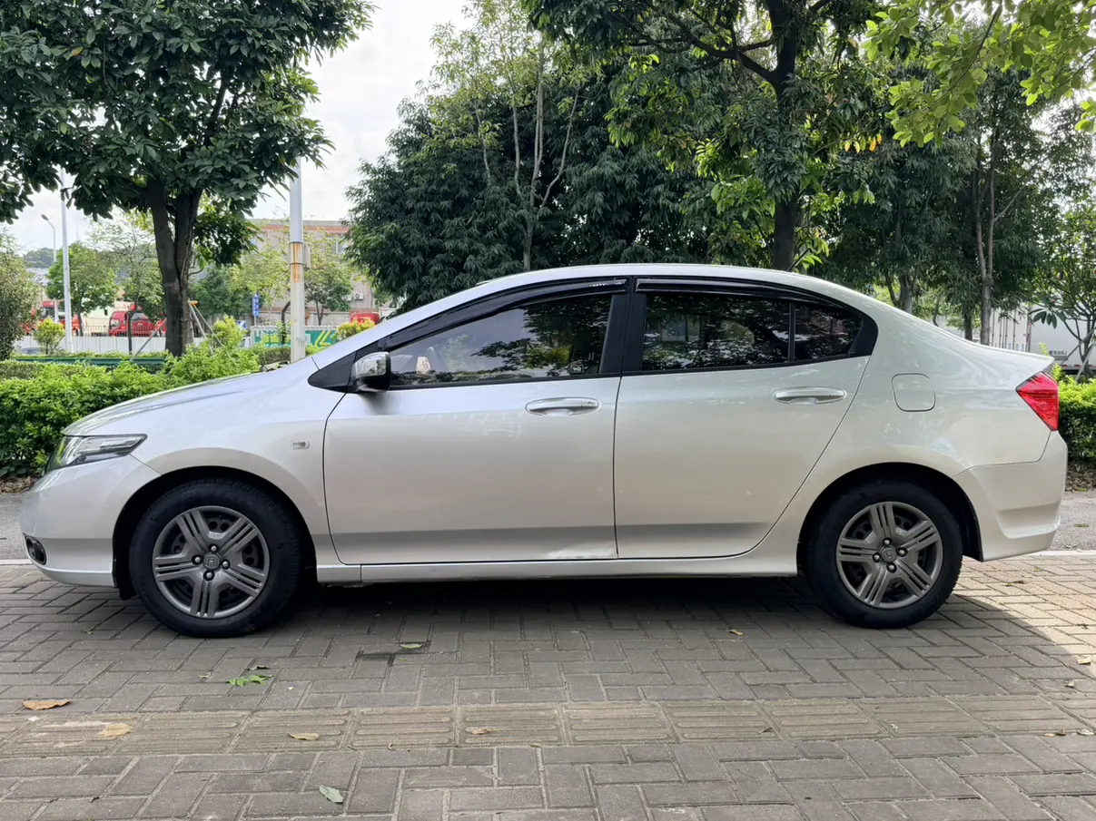 Honda Avant-garde classic