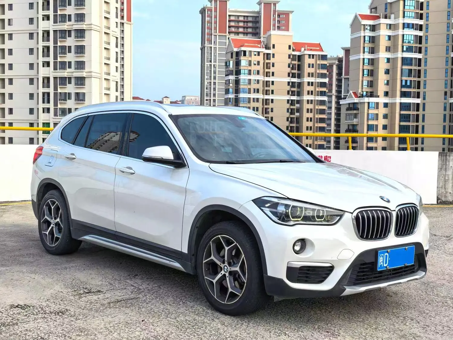 BMW X1