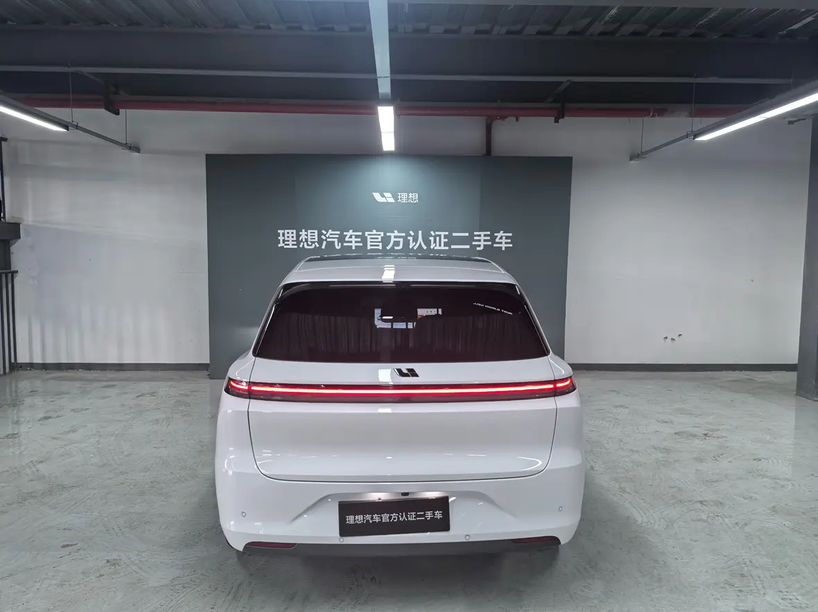 Lixiang L6