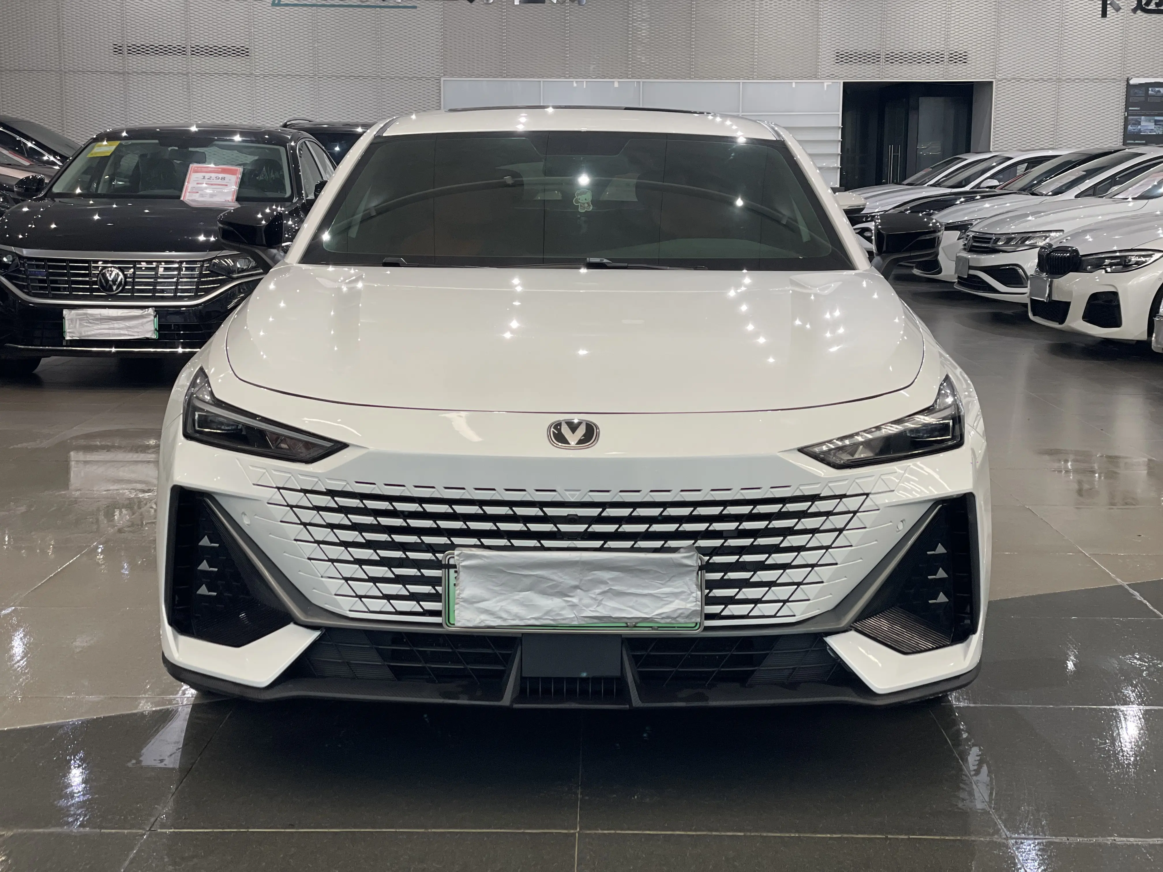 Changan UNI-V