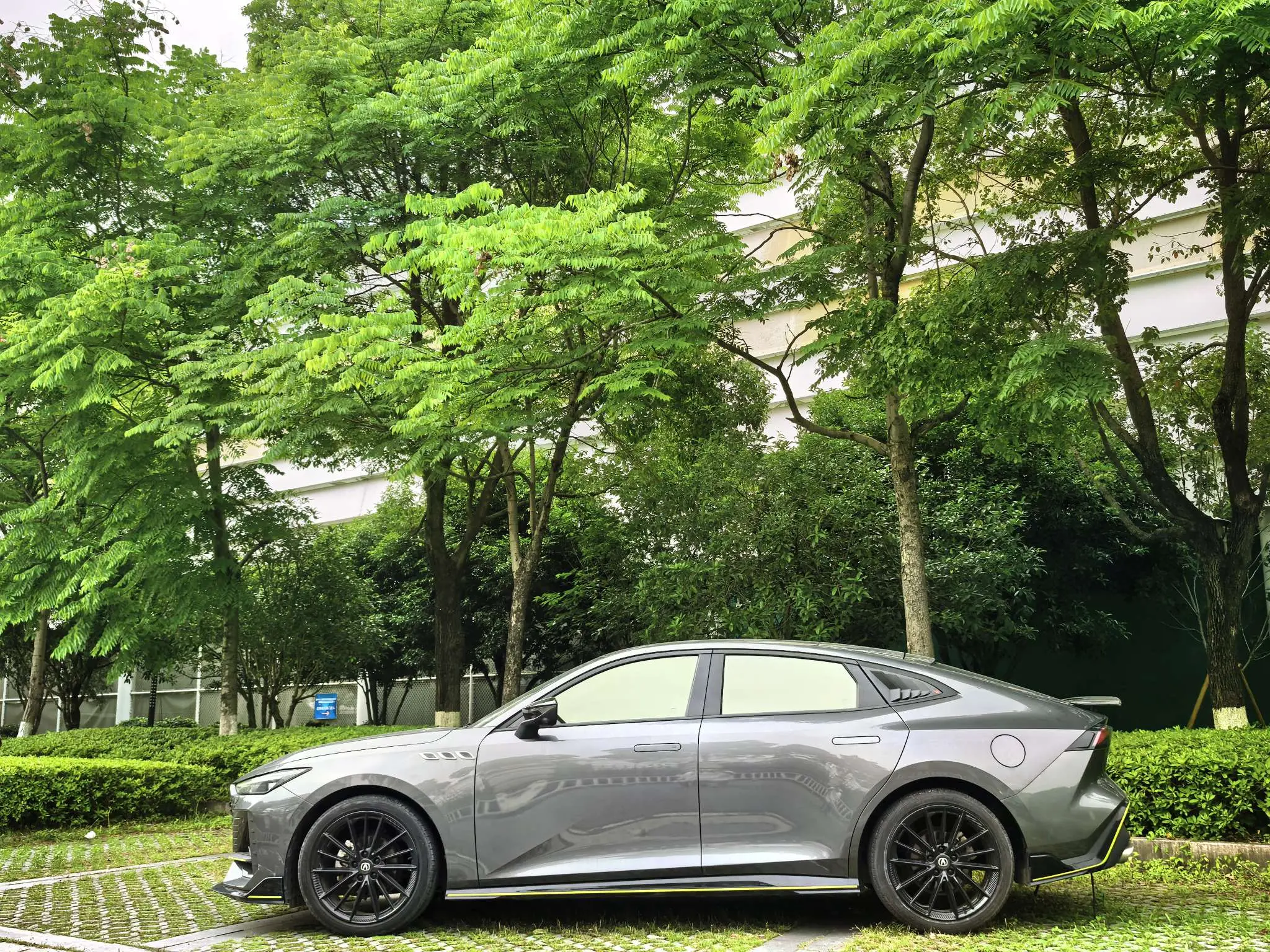 Changan UNI-V
