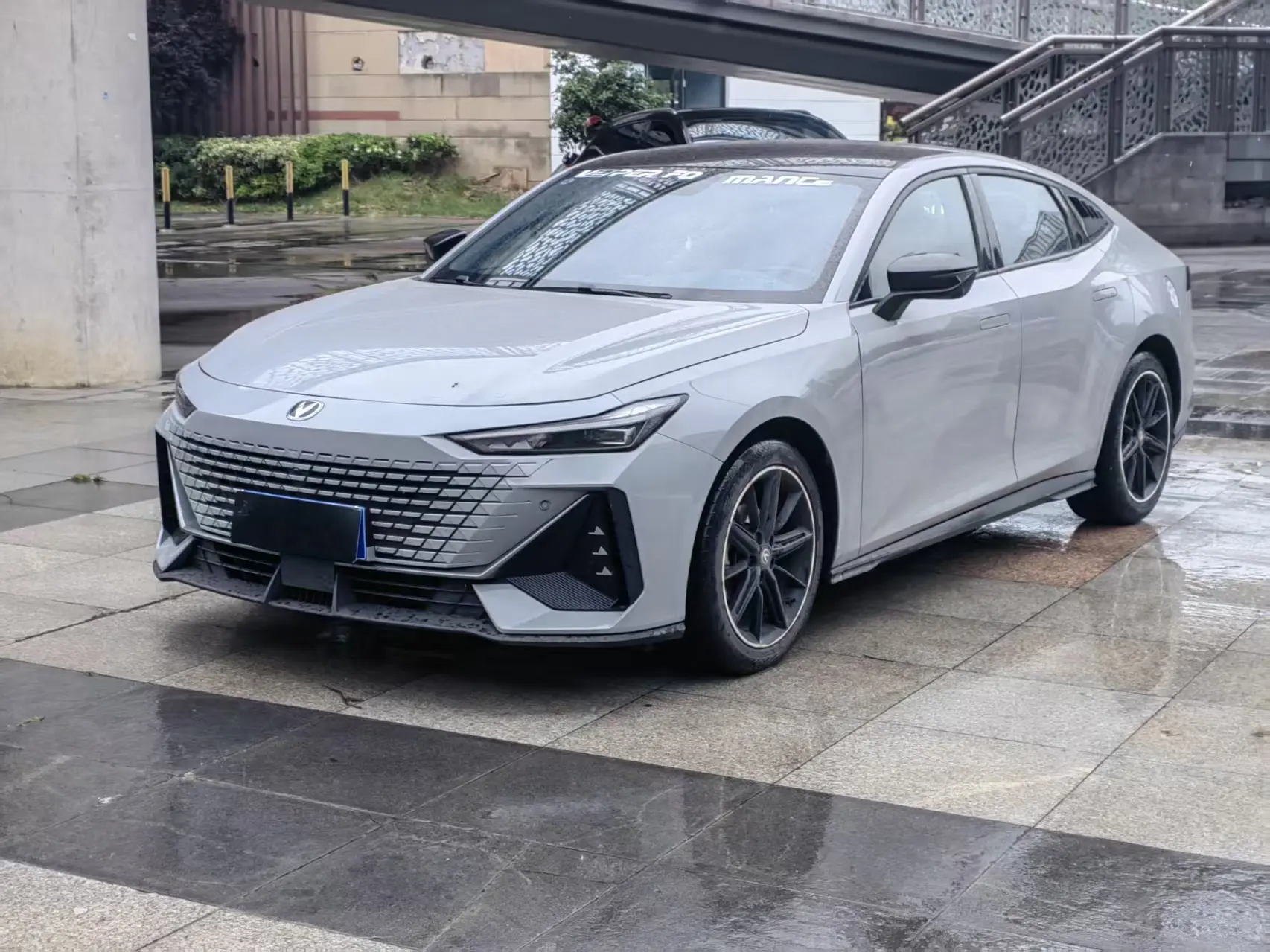 Changan UNI-V