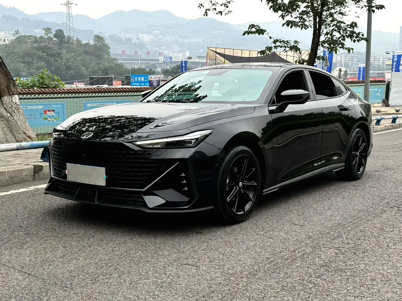 Changan UNI-V