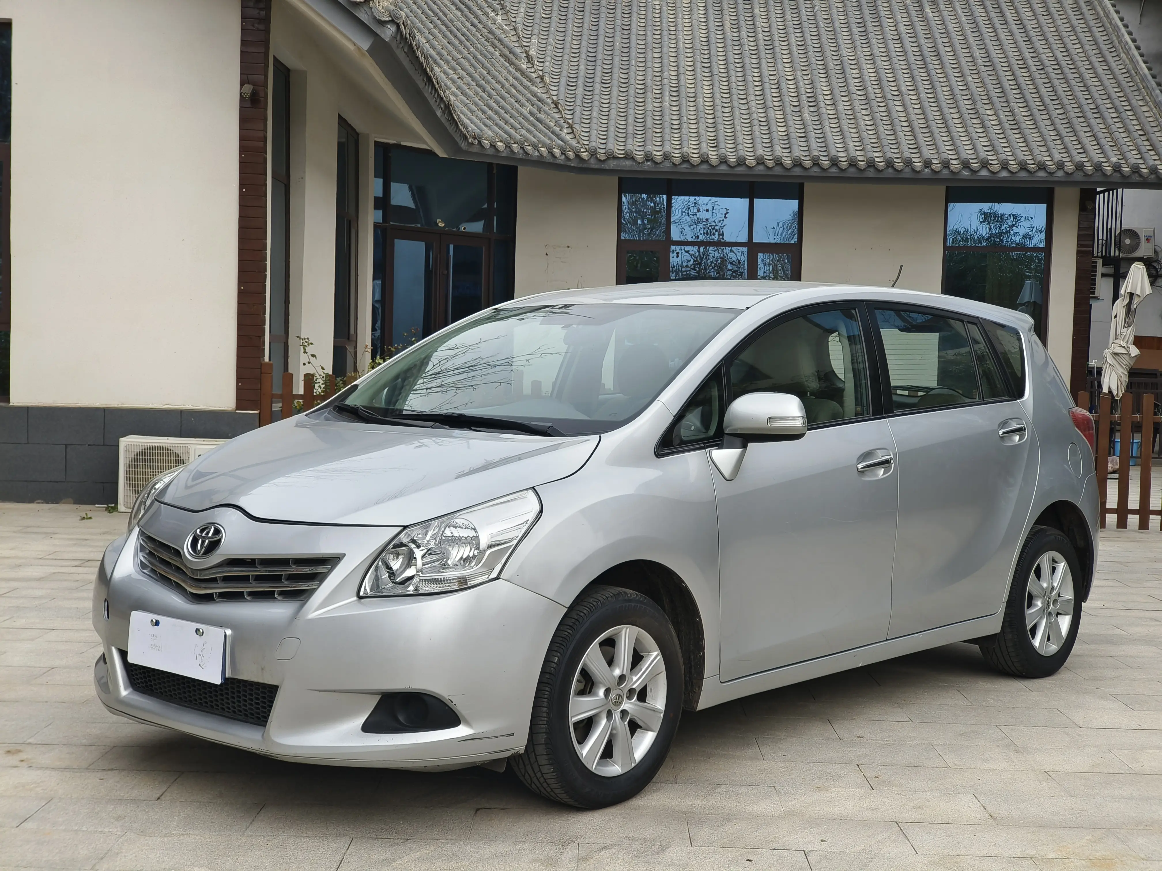 Toyota Verso / EZ