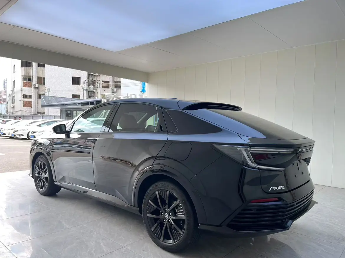 Honda E:NP2 Ji Pai 2