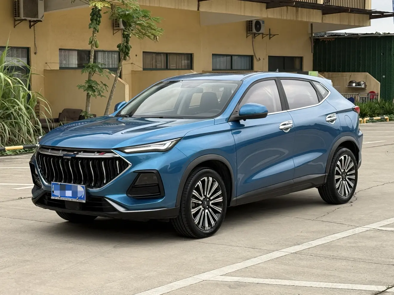 Oshan Changan Auchan X5