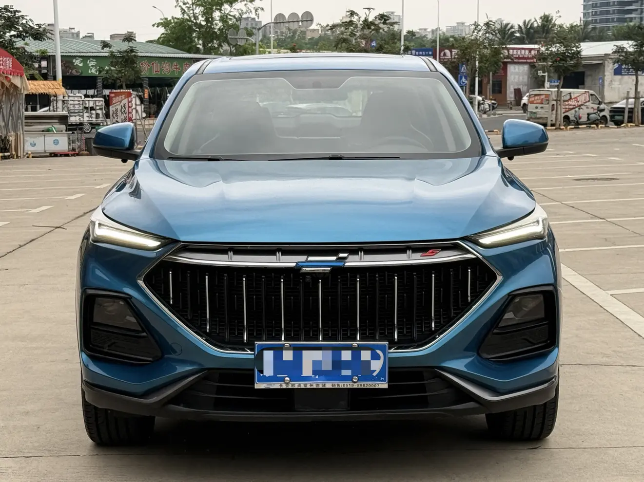 Oshan Changan Auchan X5