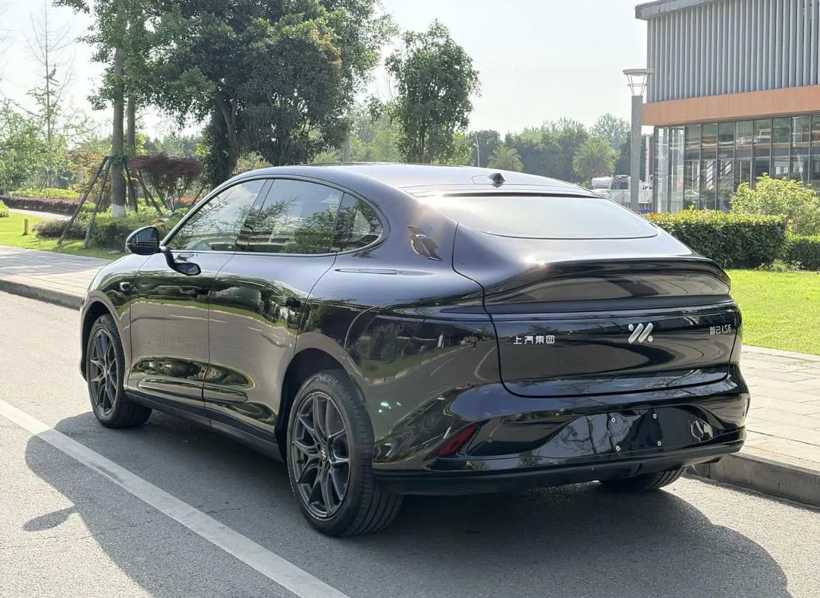 Zhiji LS6