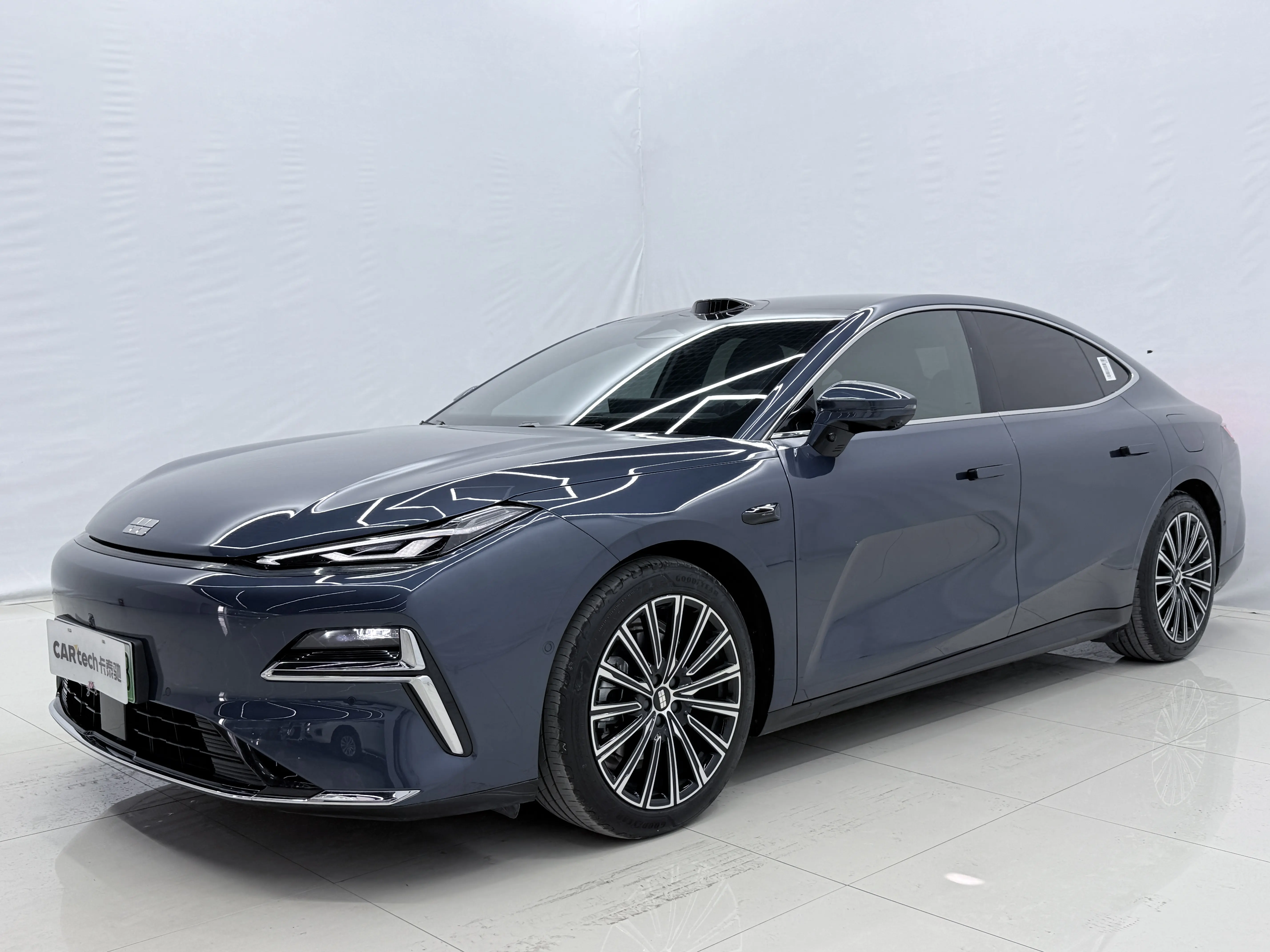 Geely Galaxy Star 8 PHEV