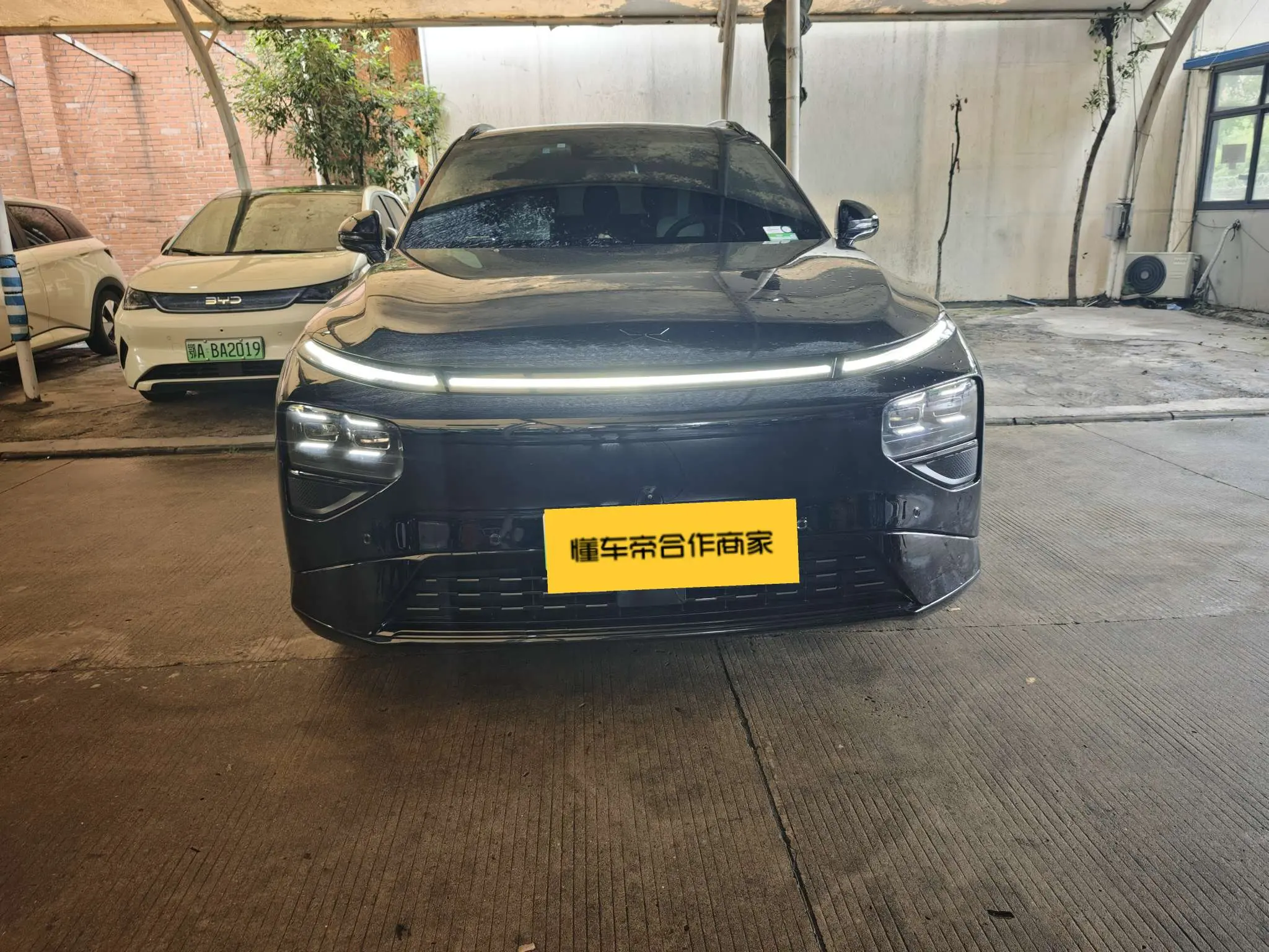 Xpeng G9