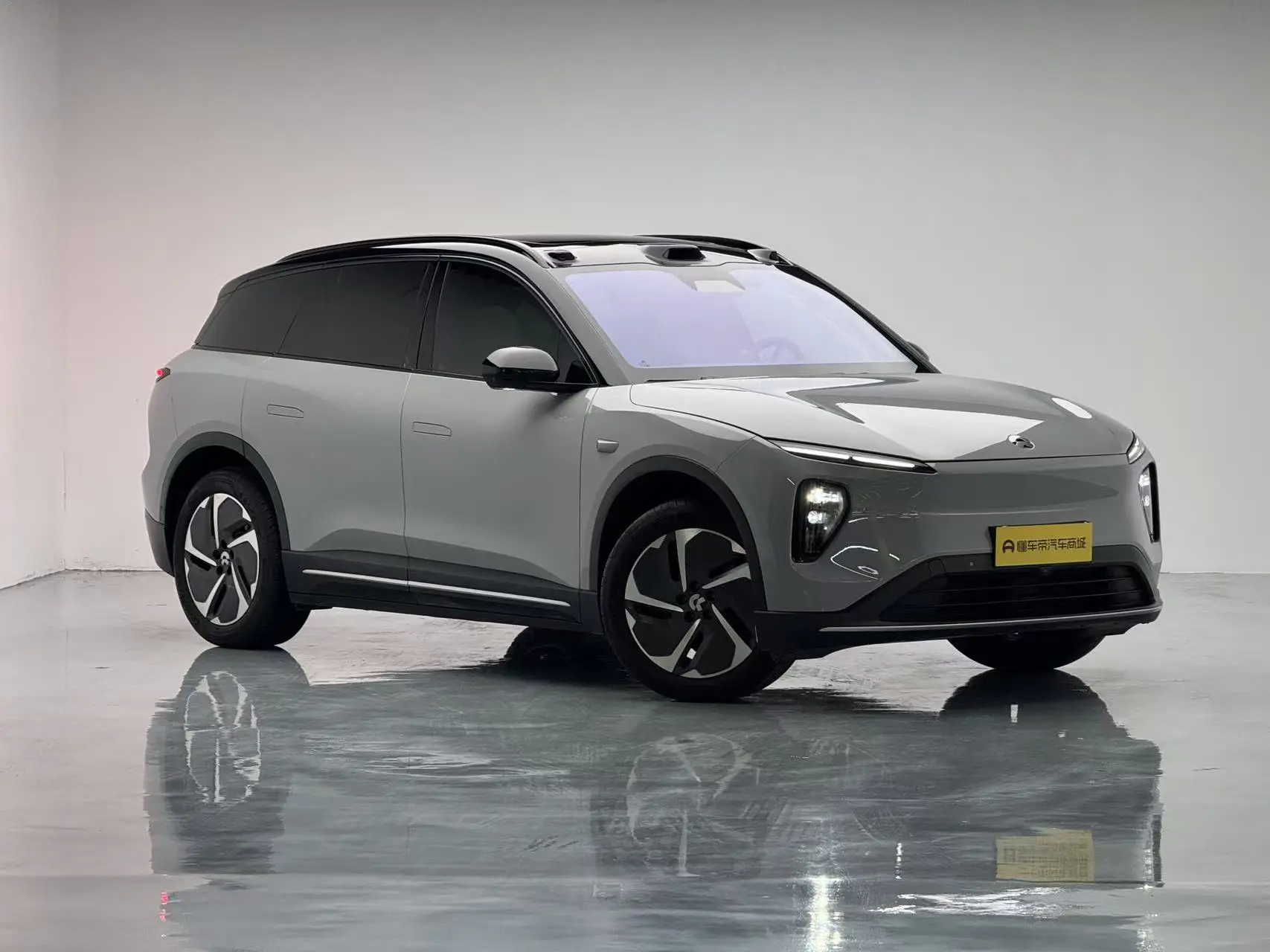 NIO ES6