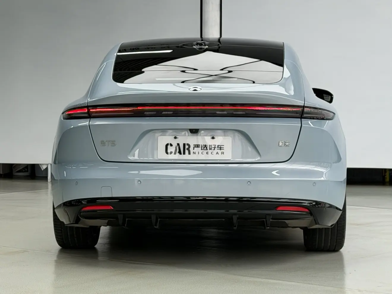 NIO ET5